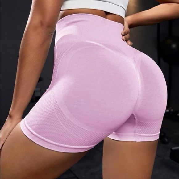 Pink shorts high waisted - Picture 2 of 2